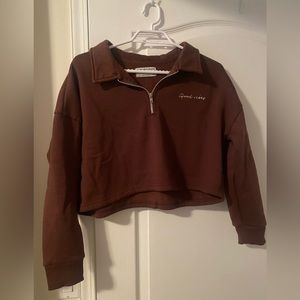 “Good Vibes” Streetware Society cropped crew neck